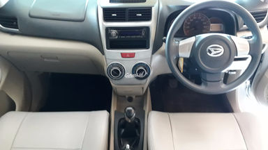 2013 daihatsu xenia R - Daihatsu Xenia (s-3) 2013 daihatsu xenia R - Daihatsu Xenia (s-3)