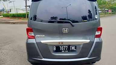 2013 Honda Freed PSD - Kondisi super mulus, siap pakai. (s-3) 2013 Honda Freed PSD - Kondisi super mulus, siap pakai. (s-3)