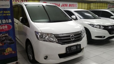 2015 Nissan Serena CT - Good Contition Like New (s-3) 2015 Nissan Serena CT - Good Contition Like New (s-3)