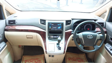 2013 Toyota Alphard 2.4 X IU CBU Builtup - Sangat Istimewa Seperti Baru (s-10) 2013 Toyota Alphard 2.4 X IU CBU Builtup - Sangat Istimewa Seperti Baru (s-10)