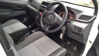 2015 Daihatsu Xenia D - Dp 15 Juta (s-4) 2015 Daihatsu Xenia D - Dp 15 Juta (s-4)