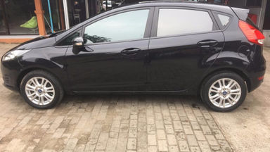 2015 Ford Fiesta Trendy 1.5 - siap nego milik sendiri good condition (s-1) 2015 Ford Fiesta Trendy 1.5 - siap nego milik sendiri good condition (s-1)