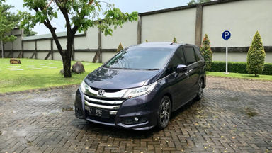 2014 Honda Odyssey 2.4L Prestige - terlengkap Pemakaian 2015 asli L tangan ke 1 Istimewa Seperti Baru 2014 Honda Odyssey 2.4L Prestige - terlengkap Pemakaian 2015 asli L tangan ke 1 Istimewa Seperti Baru