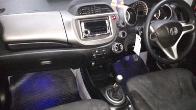 2010 Honda Jazz RS - Nyaman Terawat Barang Mulus (s-5) 2010 Honda Jazz RS - Nyaman Terawat Barang Mulus (s-5)