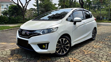 2017 Honda Jazz RS - Mobil Pilihan 2017 Honda Jazz RS - Mobil Pilihan