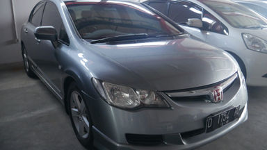 2006 Honda Civic 1.8 - Good Condition Siap Pakai Like New (s-2) 2006 Honda Civic 1.8 - Good Condition Siap Pakai Like New (s-2)