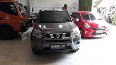 2014 Nissan X-Trail 2.0 MT - Low KM asli H Siap Lebaran (s-0) 2014 Nissan X-Trail 2.0 MT - Low KM asli H Siap Lebaran (s-0)