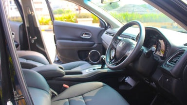 2017 Honda HR-V E cvt at - barang bagus, siap tukar tambah (s-5) 2017 Honda HR-V E cvt at - barang bagus, siap tukar tambah (s-5)