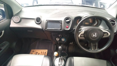 2014 Honda Brio Satya E - Promo DP Ringan Akhir Tahun Cuman 19juta (s-3) 2014 Honda Brio Satya E - Promo DP Ringan Akhir Tahun Cuman 19juta (s-3)