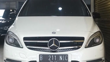 2013 Mercedes Benz B-Class Sport - Langsung Tancap Gas 2013 Mercedes Benz B-Class Sport - Langsung Tancap Gas