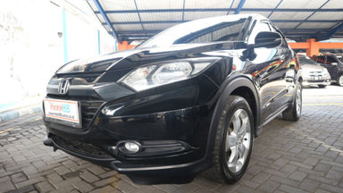 2015 Honda HR-V e cvt - Istimewa Sangat Istimewa (s-1) 2015 Honda HR-V e cvt - Istimewa Sangat Istimewa (s-1)