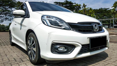 2017 Honda Brio RS - Mobil Pilihan (s-0) 2017 Honda Brio RS - Mobil Pilihan (s-0)