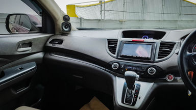 2013 Honda CR-V 2.4 - Mobil Pilihan (s-5) 2013 Honda CR-V 2.4 - Mobil Pilihan (s-5)