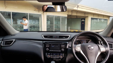 2014 Nissan X-Trail 2.5 - Surat Lengkap (s-7) 2014 Nissan X-Trail 2.5 - Surat Lengkap (s-7)