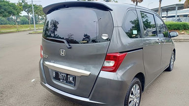 2013 Honda Freed PSD - Kondisi super mulus, siap pakai. (s-8) 2013 Honda Freed PSD - Kondisi super mulus, siap pakai. (s-8)