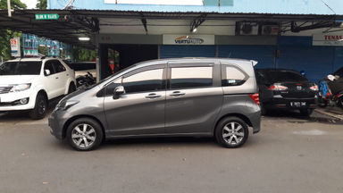 2011 Honda Freed Psd - Good condition, service record (s-2) 2011 Honda Freed Psd - Good condition, service record (s-2)