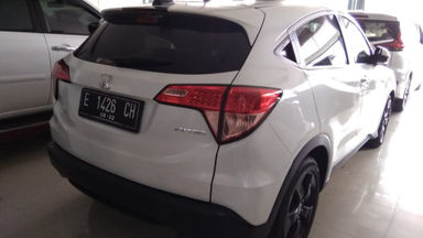 2016 Honda HR-V E 1.5 AT - Istimewa Seperti Baru KM Rendah (s-4) 2016 Honda HR-V E 1.5 AT - Istimewa Seperti Baru KM Rendah (s-4)