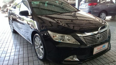 2014 Toyota Camry V 2.5 - Low Km Like New Mulus Banget 2014 Toyota Camry V 2.5 - Low Km Like New Mulus Banget