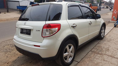 2009 Suzuki Sx4 Hatchback X Over - Kredit dibantu TDP RINGAN (s-3) 2009 Suzuki Sx4 Hatchback X Over - Kredit dibantu TDP RINGAN (s-3)