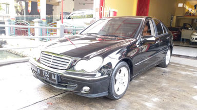 2005 Mercedes Benz C-Class C 240 - Bekas Berkualitas 2005 Mercedes Benz C-Class C 240 - Bekas Berkualitas