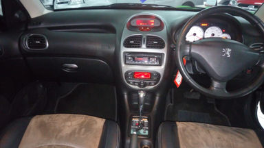 2012 Peugeot 207 Sportium 1.6 - Tangan pertama, Istimewa (s-4) 2012 Peugeot 207 Sportium 1.6 - Tangan pertama, Istimewa (s-4)
