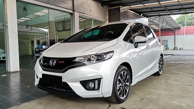 2016 Honda Jazz RS - Mobil Pilihan 2016 Honda Jazz RS - Mobil Pilihan