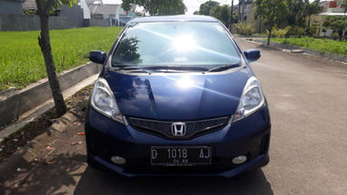 2012 Honda Jazz Ra At - Barang Mulus (s-2) 2012 Honda Jazz Ra At - Barang Mulus (s-2)