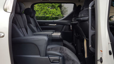 2015 Toyota Vellfire ZG Premium Sound - Mobil Pilihan (s-10) 2015 Toyota Vellfire ZG Premium Sound - Mobil Pilihan (s-10)