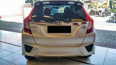 2015 Honda Jazz RS - Mobil Pilihan (s-2) 2015 Honda Jazz RS - Mobil Pilihan (s-2)