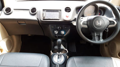 2014 Honda Mobilio E Prestige - Istimewa (s-5) 2014 Honda Mobilio E Prestige - Istimewa (s-5)
