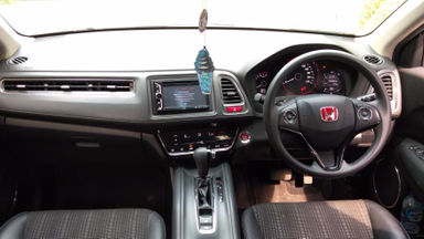 2015 Honda HR-V E - Harga Nego (s-4) 2015 Honda HR-V E - Harga Nego (s-4)
