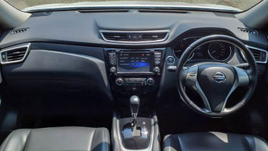 2014 Nissan X-Trail 2.0 - Mobil Pilihan (s-5) 2014 Nissan X-Trail 2.0 - Mobil Pilihan (s-5)