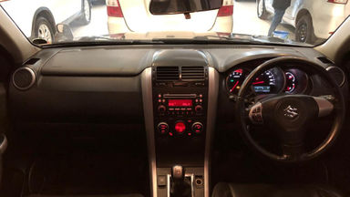 2010 Suzuki Grand Vitara JLX MT - Good Condition (s-2) 2010 Suzuki Grand Vitara JLX MT - Good Condition (s-2)