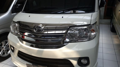 2018 Daihatsu Luxio G - Istimewa 2018 Daihatsu Luxio G - Istimewa