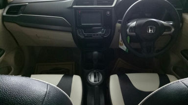 2017 Honda Mobilio E - cash kredit OK (s-1) 2017 Honda Mobilio E - cash kredit OK (s-1)