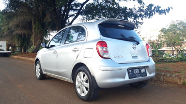 2012 Nissan March XS - Istimewa (s-2) 2012 Nissan March XS - Istimewa (s-2)