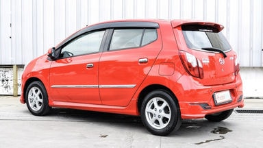 2015 Daihatsu Ayla X Elegance - Barang Bagus Siap Pakai (s-2) 2015 Daihatsu Ayla X Elegance - Barang Bagus Siap Pakai (s-2)
