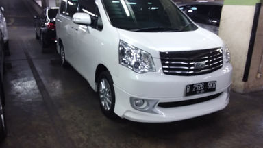 2015 Toyota Nav1 V AT Limited - Unit Istimewa 2015 Toyota Nav1 V AT Limited - Unit Istimewa
