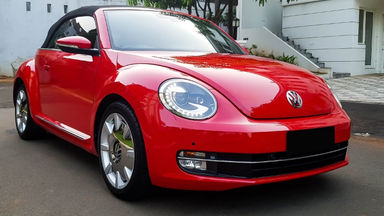 2013 Volkswagen Beetle - New Convertable - Mobil Pilihan (s-1) 2013 Volkswagen Beetle - New Convertable - Mobil Pilihan (s-1)