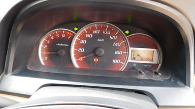 2012 Daihatsu Xenia R DELUXE 1.3 - Warna Favorit, Harga Terjangkau (s-12) 2012 Daihatsu Xenia R DELUXE 1.3 - Warna Favorit, Harga Terjangkau (s-12)