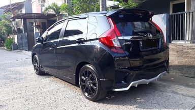 2016 Honda Jazz RS - Good Condition (s-5) 2016 Honda Jazz RS - Good Condition (s-5)