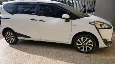 2017 Toyota Sienta V - Unit Siap Pakai (s-1) 2017 Toyota Sienta V - Unit Siap Pakai (s-1)