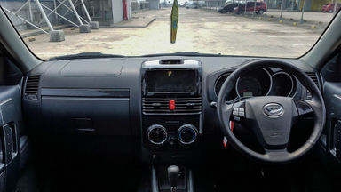 2016 Daihatsu Terios R - Mobil Pilihan (s-4) 2016 Daihatsu Terios R - Mobil Pilihan (s-4)