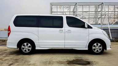 2015 Hyundai H-1 Elegance - Mobil Pilihan (s-3) 2015 Hyundai H-1 Elegance - Mobil Pilihan (s-3)