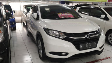 2016 Honda HR-V E - Istimewa (s-5) 2016 Honda HR-V E - Istimewa (s-5)