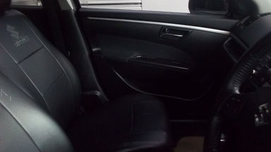 2014 Suzuki Swift GX - Bekas Berkualitas (s-3) 2014 Suzuki Swift GX - Bekas Berkualitas (s-3)