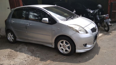 2007 Toyota Yaris . - Siap Pakai (s-1) 2007 Toyota Yaris . - Siap Pakai (s-1)