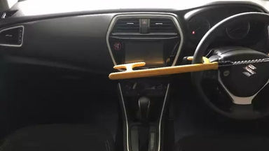 2016 Suzuki Sx4 Hatchback S-cross - Gress seperti baru (s-2) 2016 Suzuki Sx4 Hatchback S-cross - Gress seperti baru (s-2)