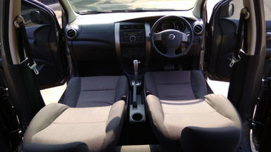2008 Nissan Livina X Gear - Jarang Pakai (s-6) 2008 Nissan Livina X Gear - Jarang Pakai (s-6)
