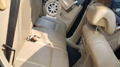 2011 Chevrolet Captiva 2.0 MT - Kredit Bisa Dibantu (s-4) 2011 Chevrolet Captiva 2.0 MT - Kredit Bisa Dibantu (s-4)